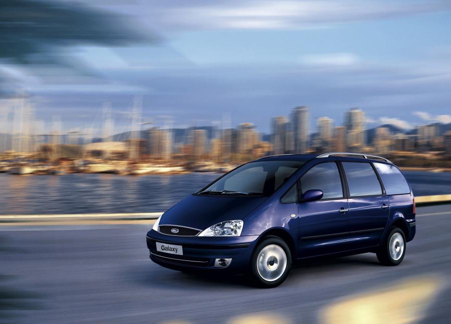  Ford Galaxy 2000 года  (фото 57 из 87)